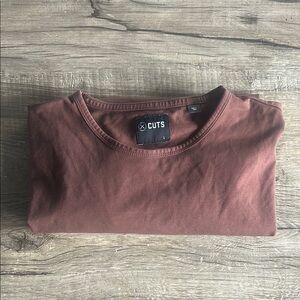 Cuts Clothing AO Long Sleeve Curve-Hem Tee Shirt T-Shirt